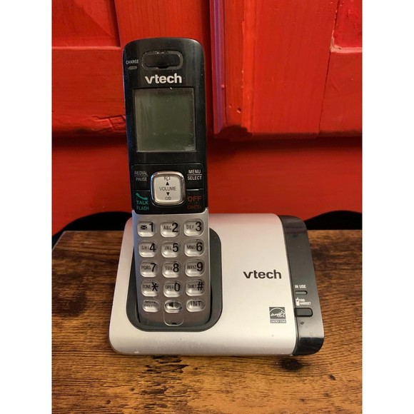 NEW in box VTech CS6719 1.9 GHz Cordless Phone System w Caller ID DECT 6.0 WORKS - Picture 1 of 3